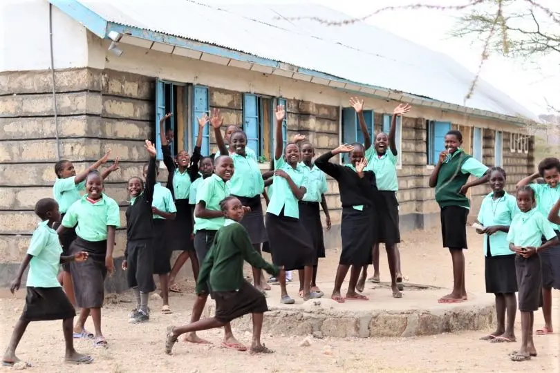 Schoolchildren in front of the Samburu school.