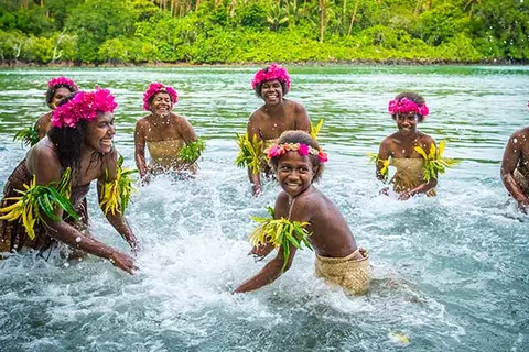 “As the Pacific region gradually reopens borders, safeguarding health, resuming safe travel, strengthening economic management, and promoting fiscal sustainability will be key to ensuring a resilient recovery from COVID-19,” said ADB Director General for the Pacific Leah Gutierrez.
