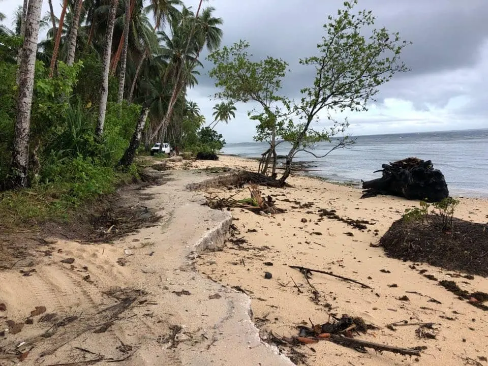 Encroachment into Osi Lake beach, the once vast sandy beach is now slowly shifting.