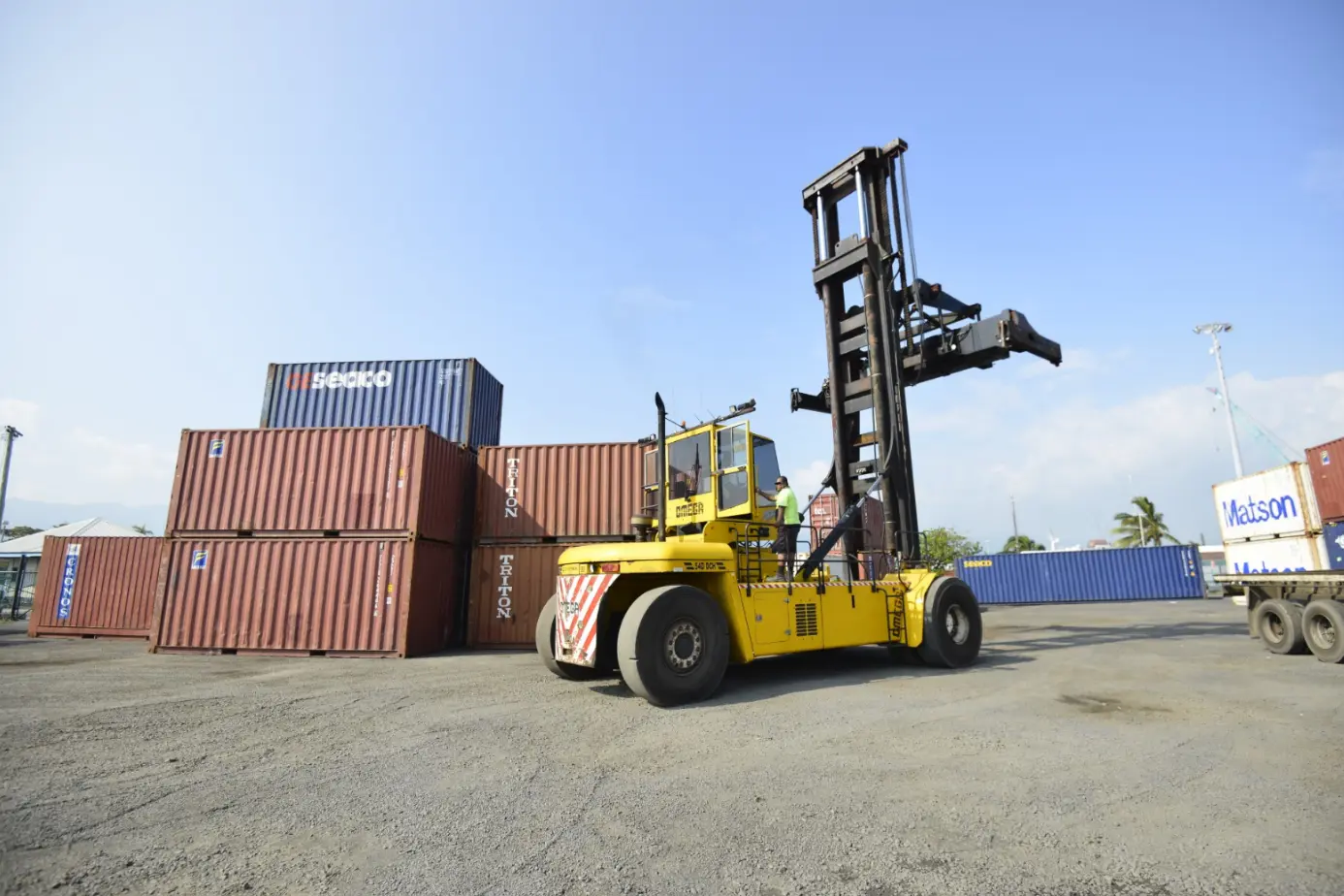 Pacific Islands Forum Secretary General, Dame Meg Taylor, said PTI Australia’s Freight Assistance Package is a proactive example of understanding and alleviating pain points currently facing the region’s private sector.