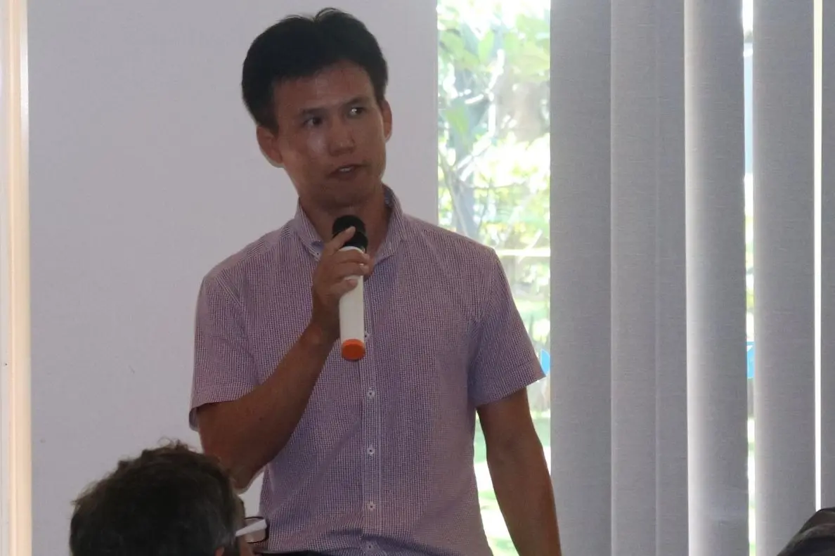 Participant, Eagon Pacific Limited Manager, Mr Moon providing an update on his company’s progress.