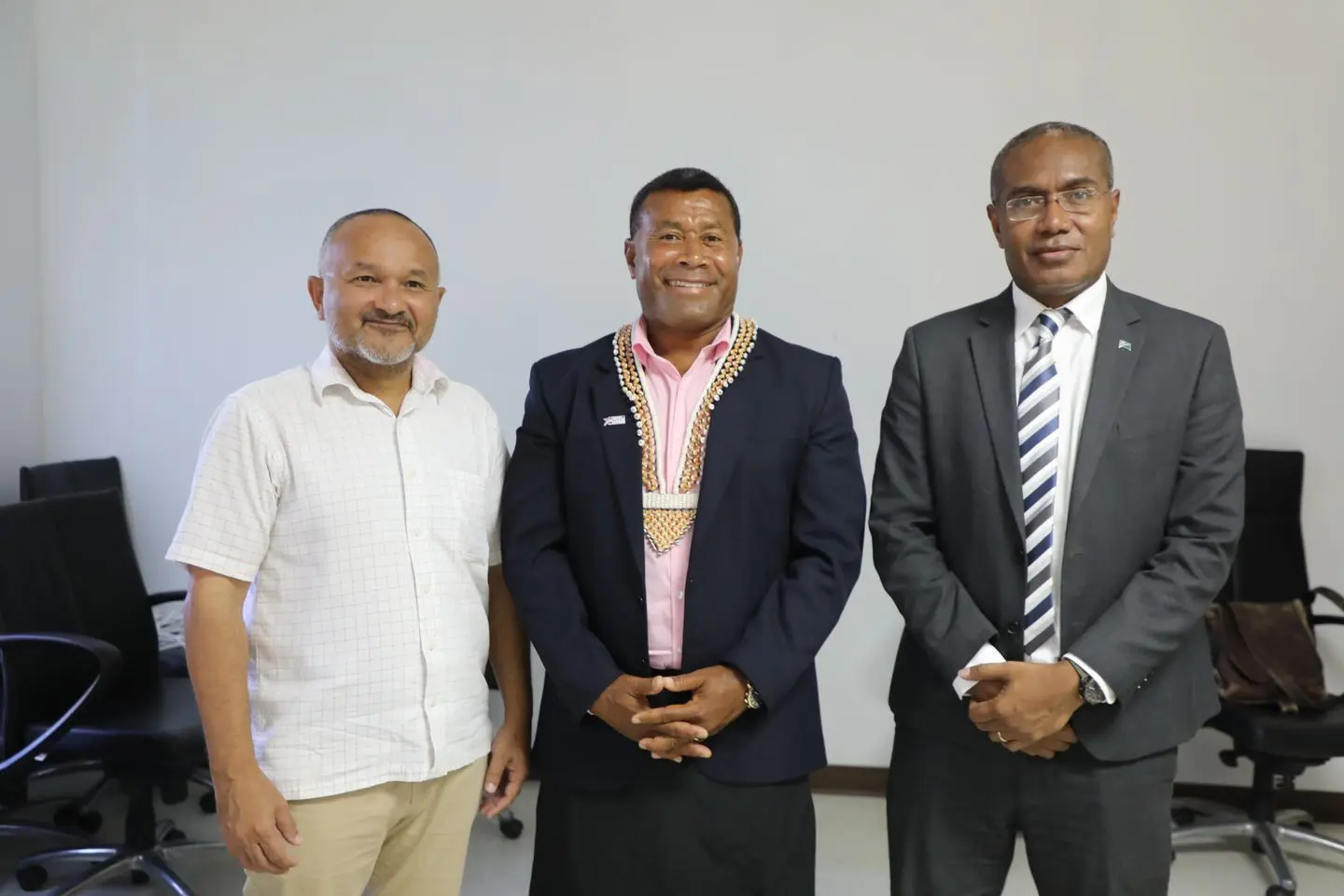Serevi proudly shared that he has a middle name ‘Tikoisolomoni’ meaning ‘was in the Solomon Islands’.