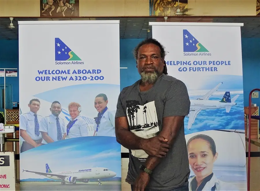 Natty Dolaiasi will also teach local young people of Solomon Islands background who have been isolated from their culture with the aim to prepare them to perform at the Byron Harmony Festival on 21 March. Mr Dolaiasi plans to perform with these young people at schools and other youth events.