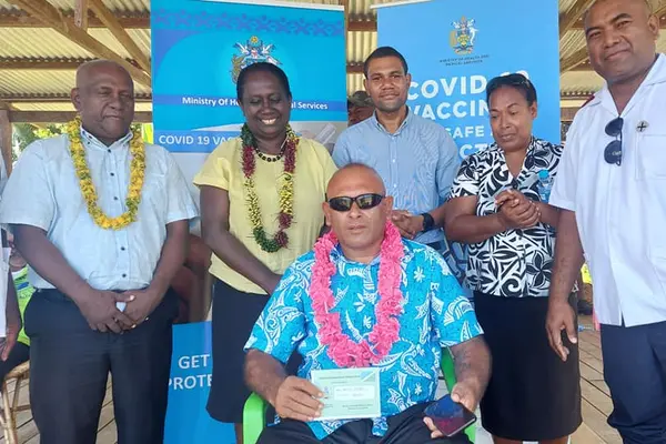 Premier of Isabel Province Hon. Leslie Kikolo informed the public in attendance that at the start of the pandemic, the people of Isabel have been adhering to COVID-19 public health measures as instructed by public health experts, including limiting travels outside of our borders.