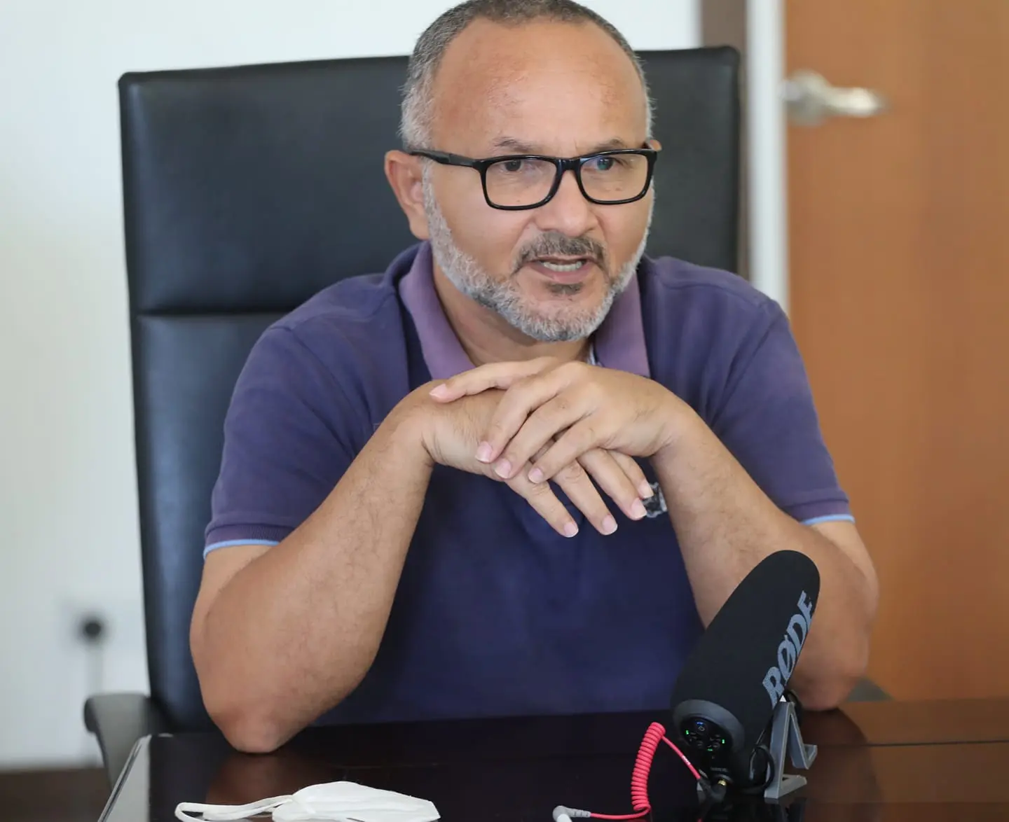 Hon Wale said Solomon Islands is a democratic country, owned by the people and they are entitled to know what is being transacted in their name.