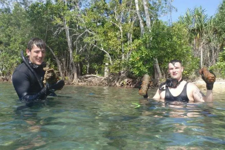 Divers from the HMNZS Mamawanui, a diving support vessel, joined forces with the Canadian Defence Force's Explosive Ordnance Disposal unit to recover the bombs in an operation dubbed Operation Render Safe 2016.