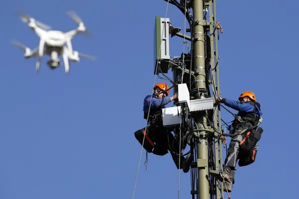A conventional broadband tower will cost between SBD$570,00 to SBD$2 million each to build.