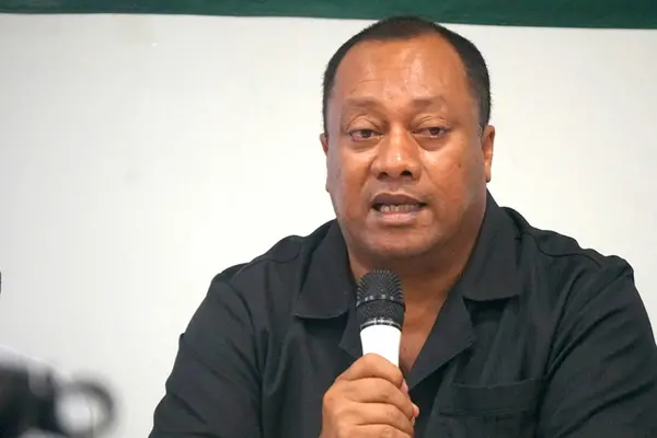 Health Minister Encourages People Not to Panic