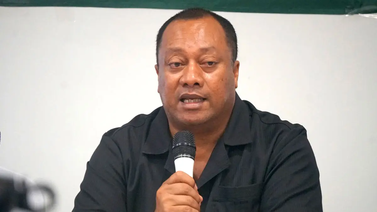 Health Minister Encourages People Not to Panic