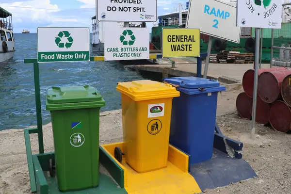 Waste management is an issue for Honiara, which is why Solomon Ports is taking the initiative to encourage members of the public in Honiara to practice proper waste disposal manners.