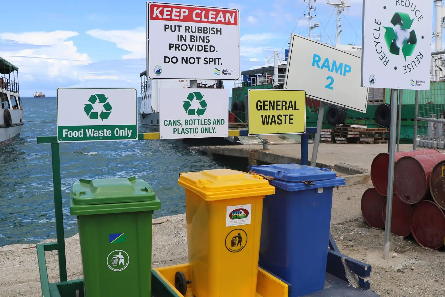 Waste management is an issue for Honiara, which is why Solomon Ports is taking the initiative to encourage members of the public in Honiara to practice proper waste disposal manners.