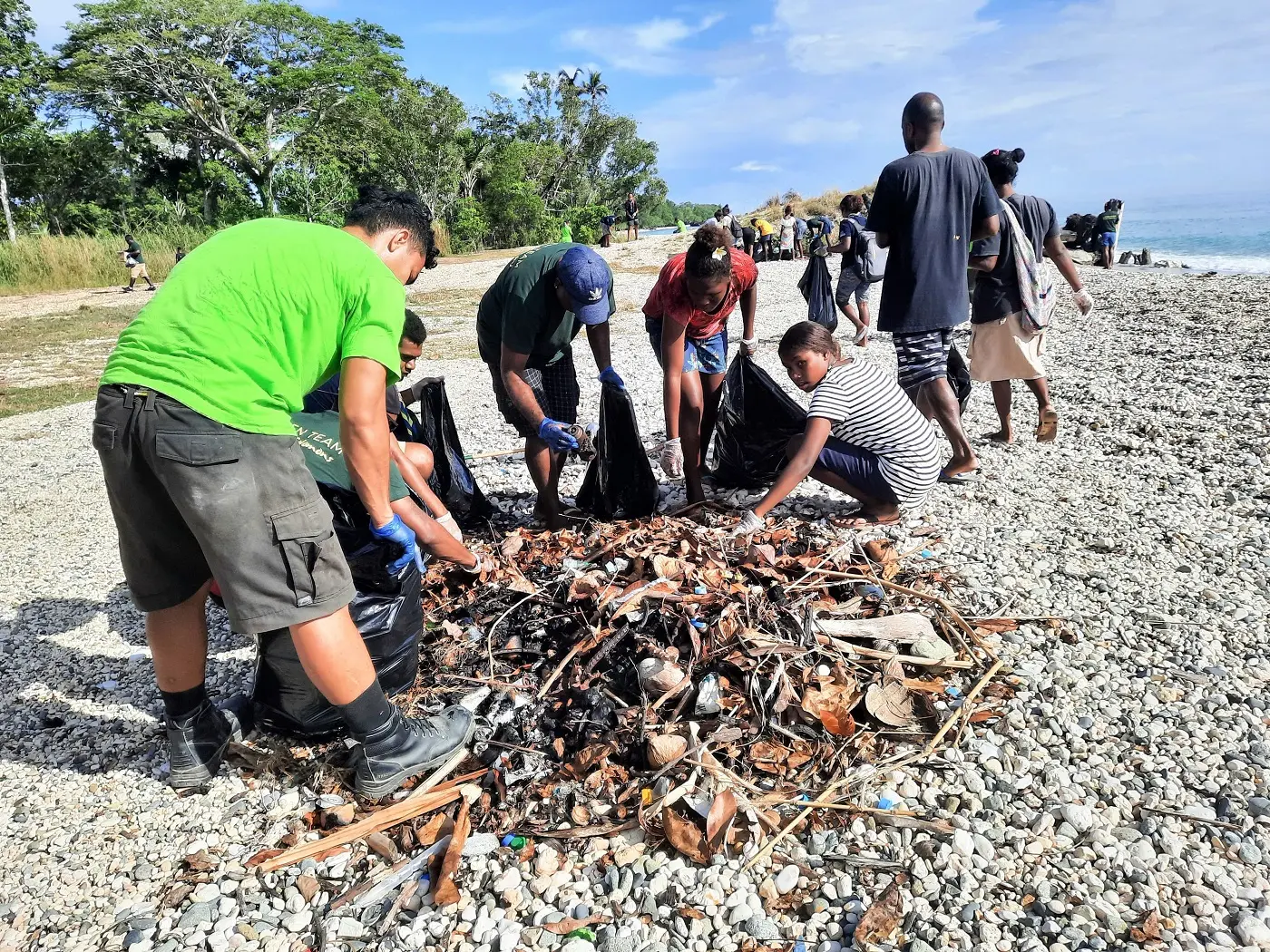 More than 100 countries come together each year to participate. In Solomon Islands this year’s coastal clean-ups took place concurrently in both Munda and in Honiara.