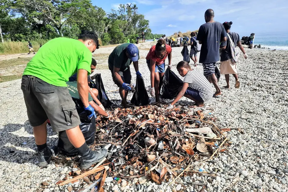 More than 100 countries come together each year to participate. In Solomon Islands this year’s coastal clean-ups took place concurrently in both Munda and in Honiara.