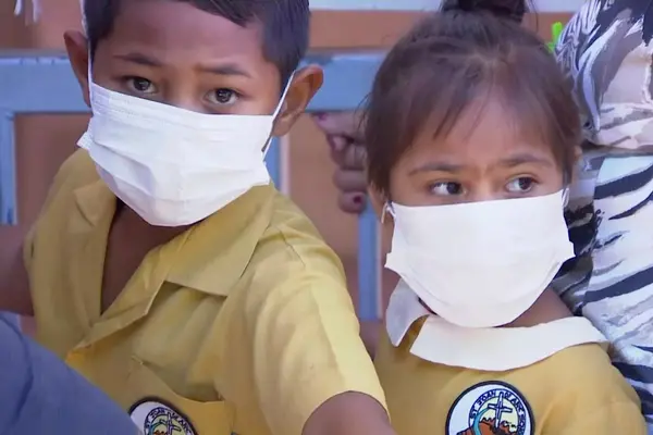 Samoa has closed all its schools, banned children from public gatherings and mandated that everybody get vaccinated after declaring an emergency due to a measles outbreak that has so far killed six people