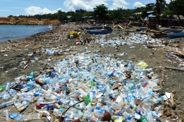 Despite contributing less than 1.3 per cent to global plastic pollution, Pacific island populations are disproportionately affected by the crisis, with the Pacific Ocean increasingly inundated with the bulk of the world’s transboundary washed away plastics.