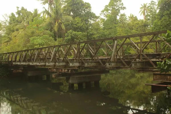Chief Kunuku says the bridge timber slab has deteriorated so badly that nails are now exposed, and the actual iron frame full of rust creating fear and risk for the vehicles that carry heavy load while crossing the bridge.