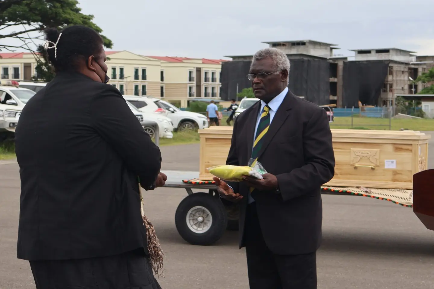 Prime Minister Sogavare and Madam Jennifer Fugui, wife of the Late Ambassador to PRC.