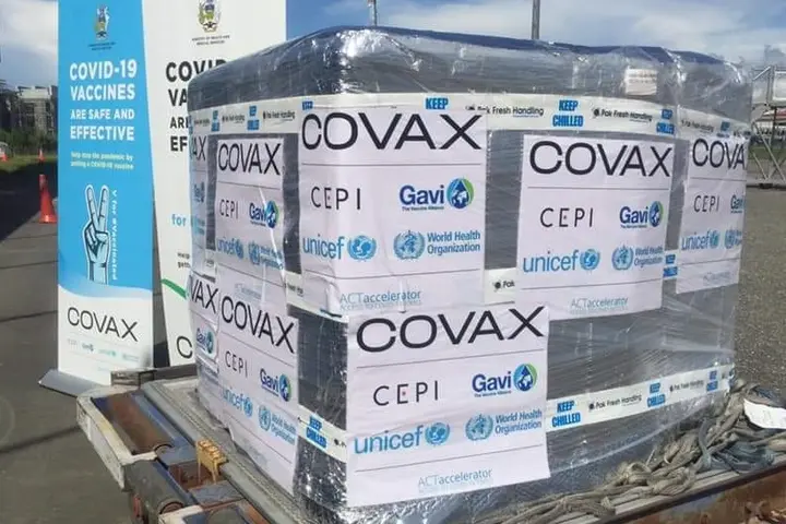 “It is our hope that COVID-19 vaccination will start rolling out in Western Province as early as next Monday, 12th April 2021 to be followed closely by the roll out in Choiseul province and then Malaita outer Islands”, Prime Minister Manasseh Sogavare says in his most recent statement on Tuesday 6th April.