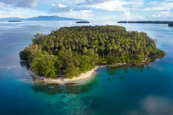 The Solomon Islands Tourism: Investor Guide can help investors understand the process of investing in land for tourism projects. It provides practical information on registered land leases and development.