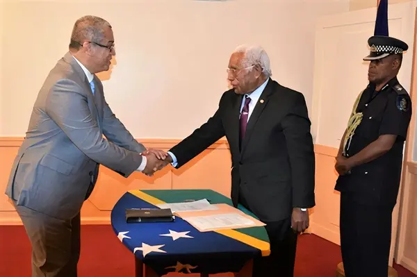 David Dennis was sworn-in by the Governor General, His Excellency Sir David Vunagi, at Government House.