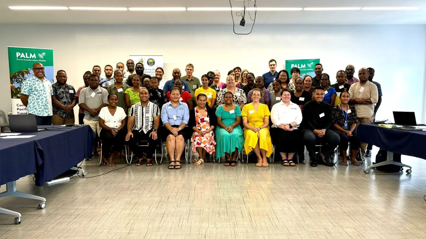 Among the important agenda of the “Tok Stori” is to share to local stakeholders all the information gathered around Labour Mobility, Economics data and worker journey experience.
