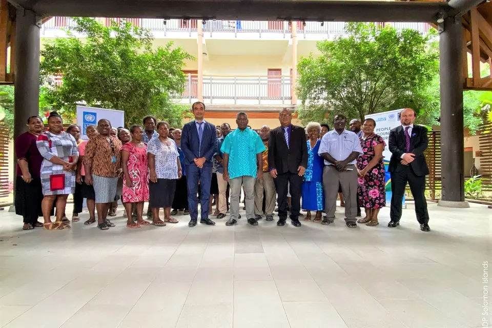 The Forum focused on unlocking the business potential for recorded customary lands through bridging and initiating the dialogue between the customary landholding groups and a private small and medium enterprises in the country.