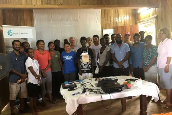 Munda workshop with participants.