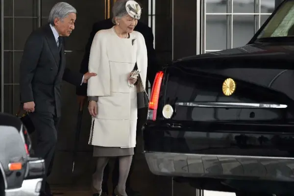 Akihito, accompanied by his wife Michiko, will meet Palauan President Tommy Remengesau, as well as the leaders of the Marshall Islands and Micronesia, also former colonies of imperial Japan.
