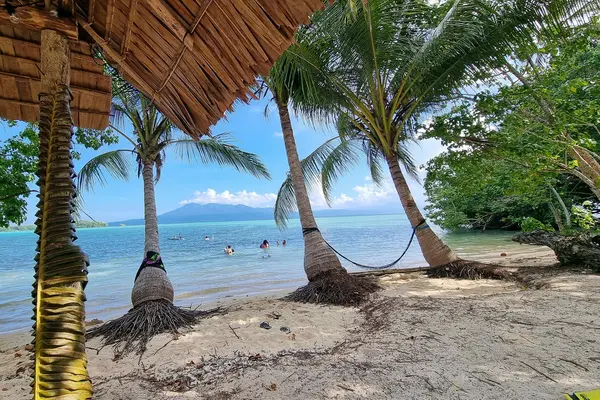 Visits to neighbouring islands for sun, sea, and surf is the popular Christmas activity, offering a refreshing escape from the daily routine.