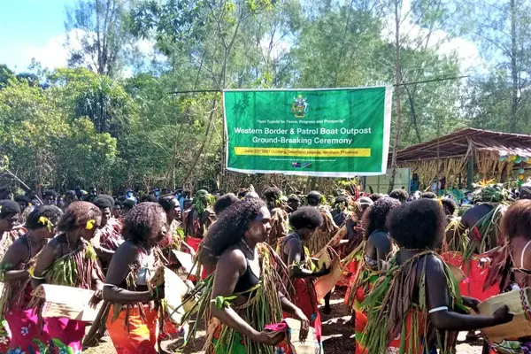 Prime Minister of Solomon Islands Manasseh Sogavare thanked Australia for the security partnership and described Solomon Islands and Australia as two nations not separated by the oceans but joined by the waves of peace, cooperation, prosperity and mutual respect.