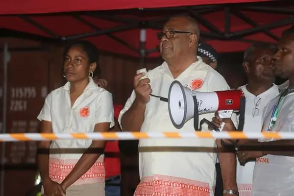 The returning officer for Central Honiara Atu Balekana making the announcement.