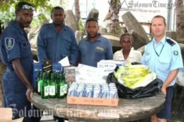 More than 54 Korean sleeve cigarettes, 1 carton of beer, 11 bottles of Soju drinks and 4 bottles of whisky were confiscated by Customs' officers.