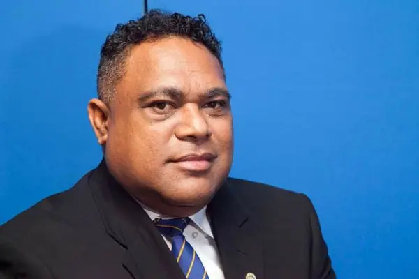 “I want to make a personal call to the good people of Solomon Islands to please respect our banks and other key infrastructures in and around Honiara,” CBSI Governor, Dr. Luke Forau stated.