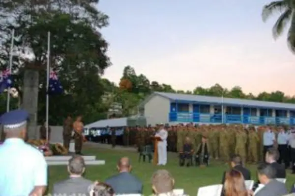 Australian High Commissioner, Frank Ingruber, said that "the Anzacs set standards that have inspired their countrymen for generations."