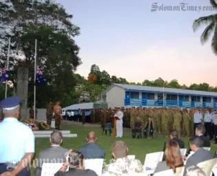 Australian High Commissioner, Frank Ingruber, said that "the Anzacs set standards that have inspired their countrymen for generations."
