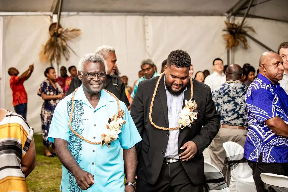 SICCI Chairman, Ricky Fuo’o escorting the Prime Minister to the dinner venue at the 2021 Business Excellence Awards.