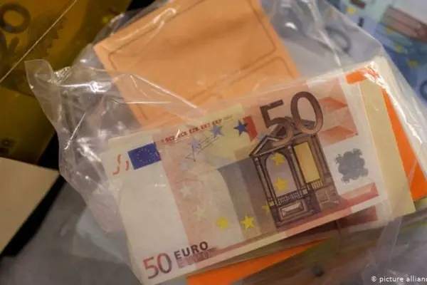 Public Warned of Foreign Counterfeit Notes