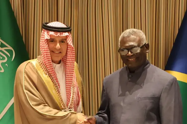 The Prime Minister, Hon. Sogavare, conveys appreciation of the government and people of Solomon Islands to the Kingdom of Saudi Arabia in a meeting with Saudi Arabia’s Minister of State for Foreign Affairs and Climate Change Envoy, His Excellency, Adel Al-jubeir in Riyadh.