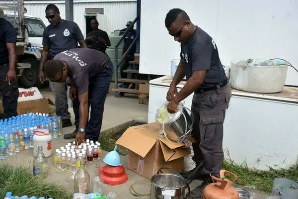 13 YO Girl and 30 YO Man Arrested for Selling Kwaso