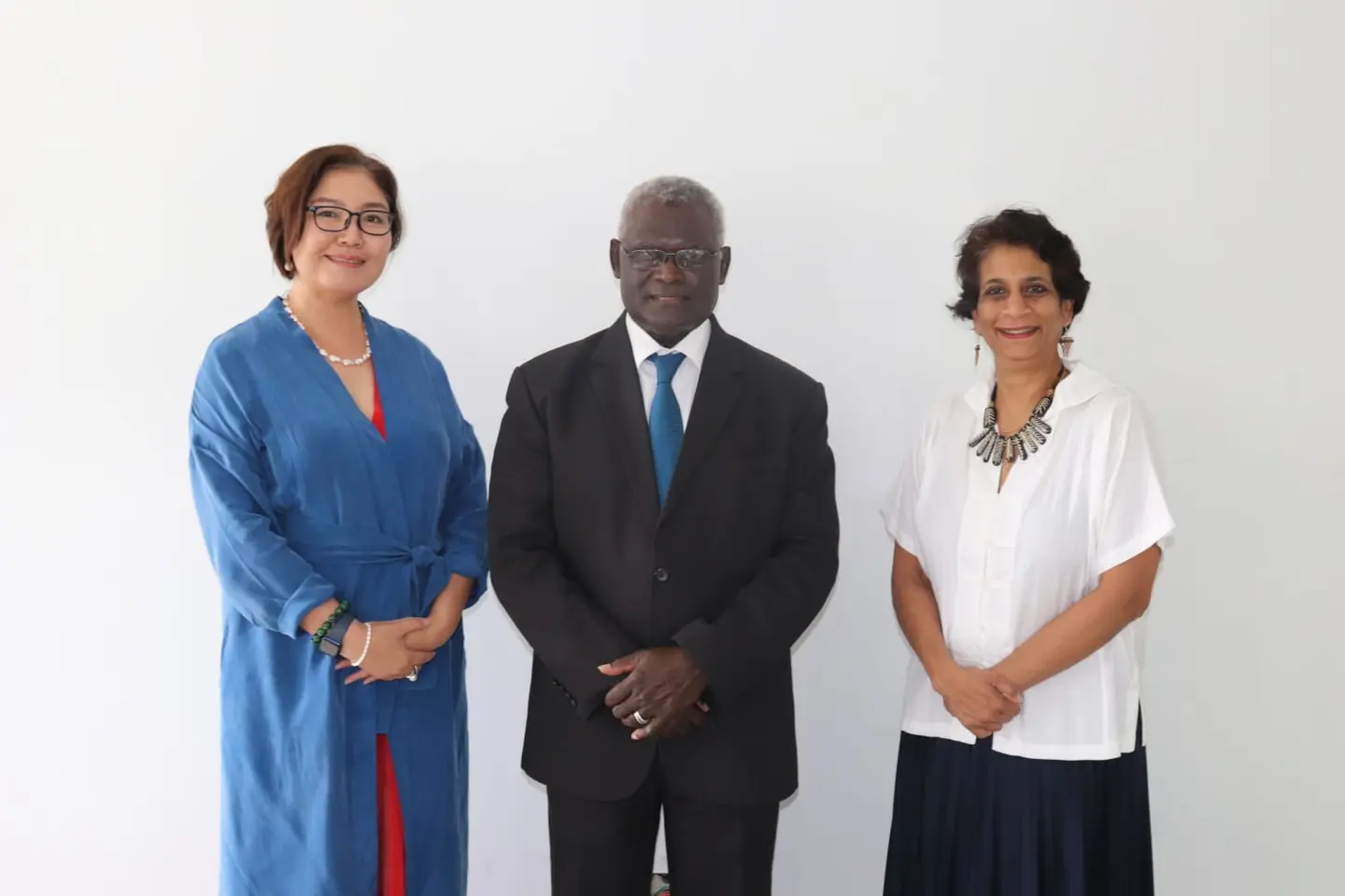 Ms. Wignaraja (R) was accompanied by UNDP Resident Representative, Pacific Office, Ms. Munkhtuya (Tuya) Altangerel to discuss further enhancement of UNDP’s partnership with the government.
