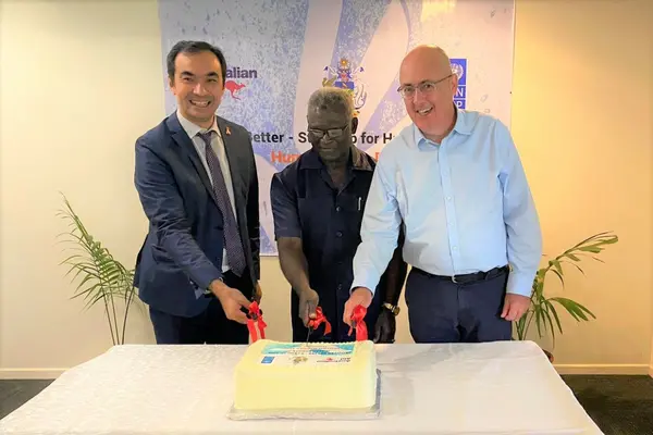 (L-R) UNDP Country Manager for the Solomon Islands, Berdi Berdiyev, the Prime Minister for the Solomon Islands, Honourable Manasseh Sogavare and the Australian High Commissioner to Solomon Islands, Dr. Lachlan Strahan.