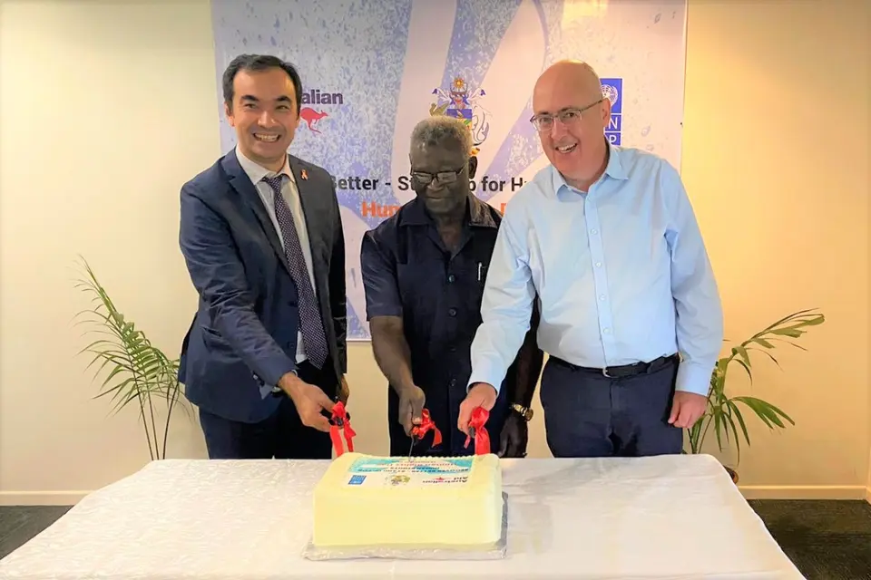 (L-R) UNDP Country Manager for the Solomon Islands, Berdi Berdiyev, the Prime Minister for the Solomon Islands, Honourable Manasseh Sogavare and the Australian High Commissioner to Solomon Islands, Dr. Lachlan Strahan.