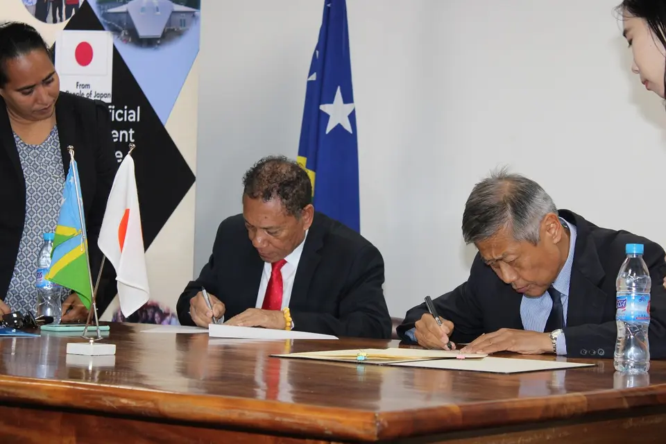 Minister Agovaka thanked the Government and good people of Japan for the support and assures them that Solomon Islands will continue to work together with Japan to promote and advance matters of mutual interests.