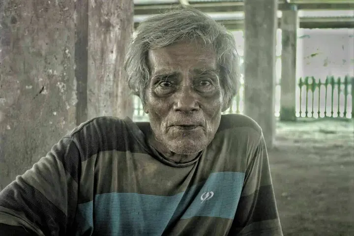 “I really loved the job, it gave me good income and also I was working with some very skillful people which I learn from,” Tentoa recalls.