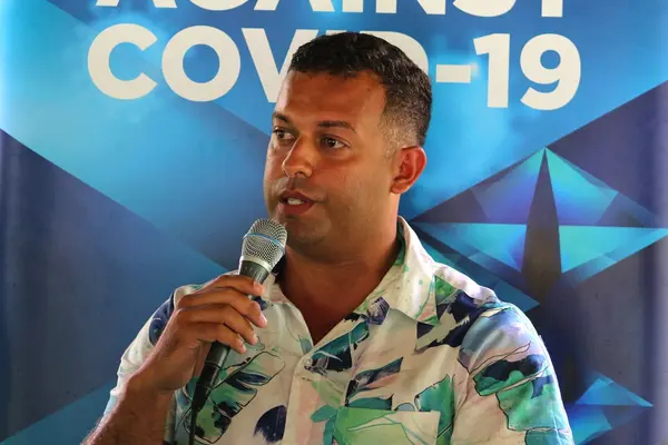 “Constructive, positive dialogue and finding the best way forward that protects citizens from COVID-19 and the way we can keep our economy afloat moving forward, that is important,” SICCI Chairman, Mr Bartlett, said.