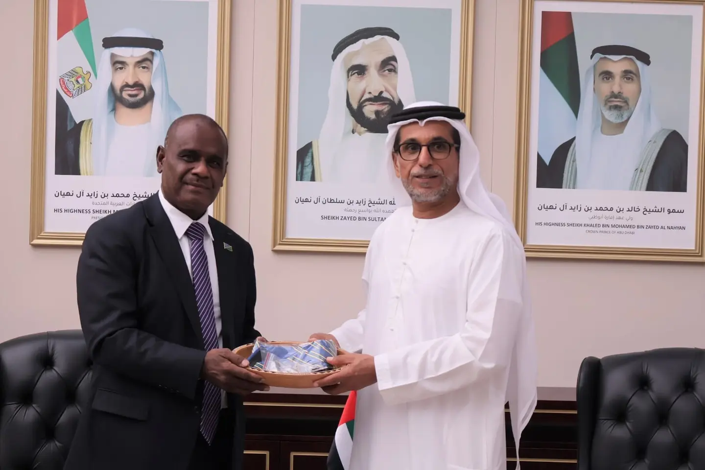 Held at ADFD’s headquarters in Abu Dhabi, the discussions focused on identifying opportunities for transformative infrastructure and climate-proofing projects that would benefit both nations.