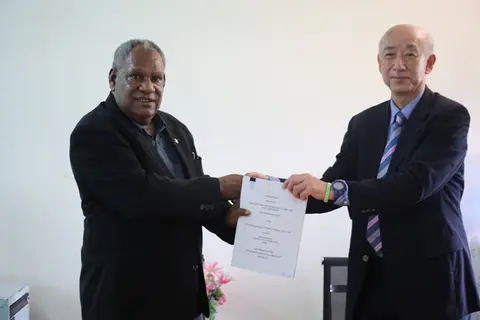 Permanent Secretary Stephen Maesiola and Masatoshi Shibata Senior Chief Engineer of CTI’s Project Management Division.