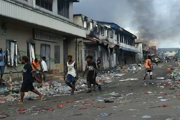 66% of respondents thought their country was heading in the wrong direction. Only 18% said it was going in the right direction. Solomon Islanders aren’t the only people to be negative about their future, but a figure of 18% does put them at the pessimistic end of the international spectrum.