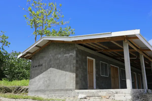 The new centre will function as a tributary or feeder for the Lata Fishery Centre and Honiara Markets and also a source of fish market for communities in and around Reef Islands who wants to buy fish.