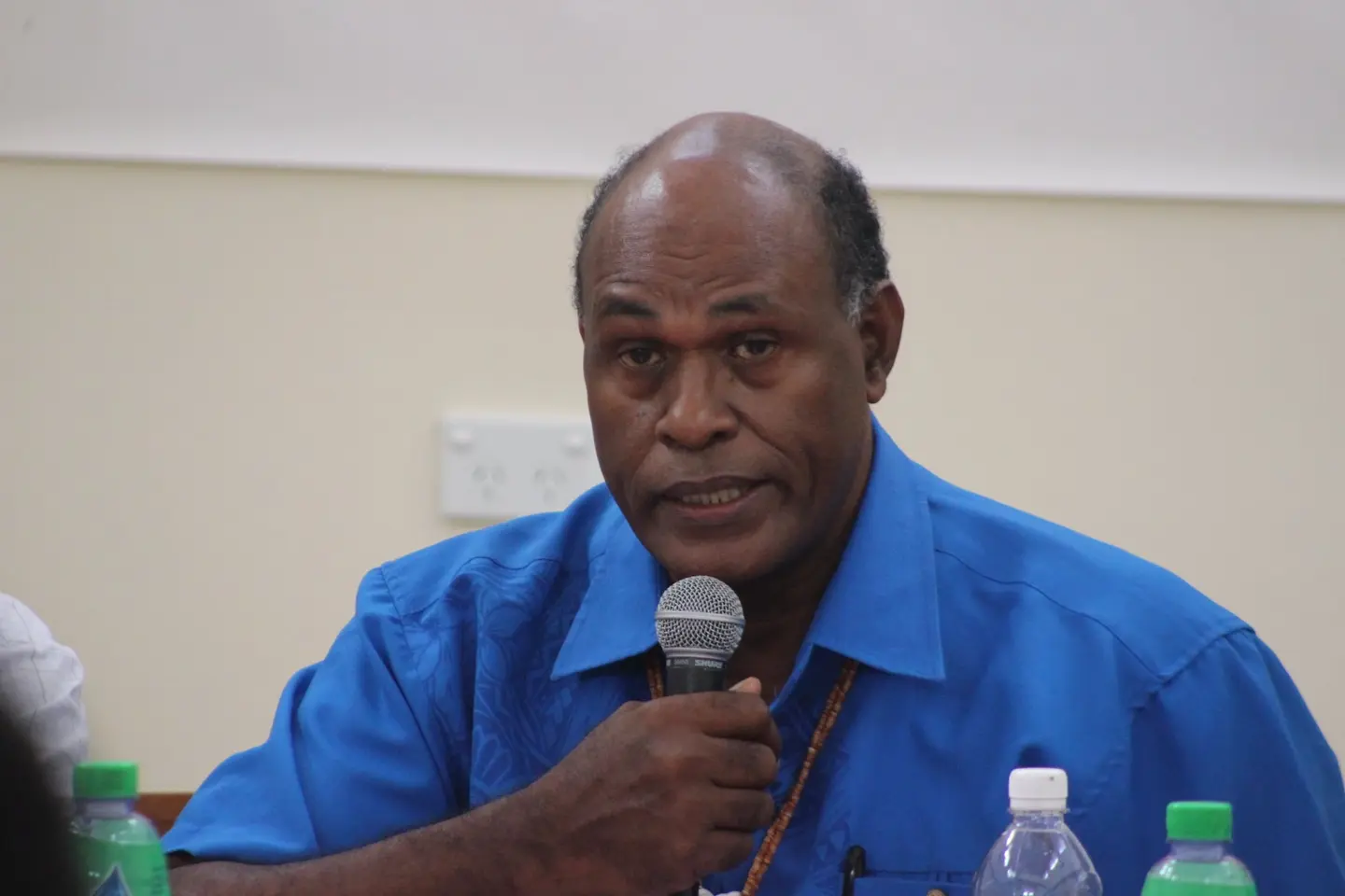 Chairman of BLC, Hon. John Maneniaru during the Hearing in Lata, Temotu Province.